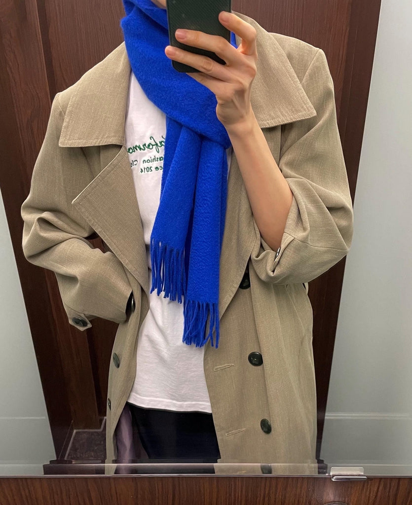 Lambswool scarf- Klein Blue