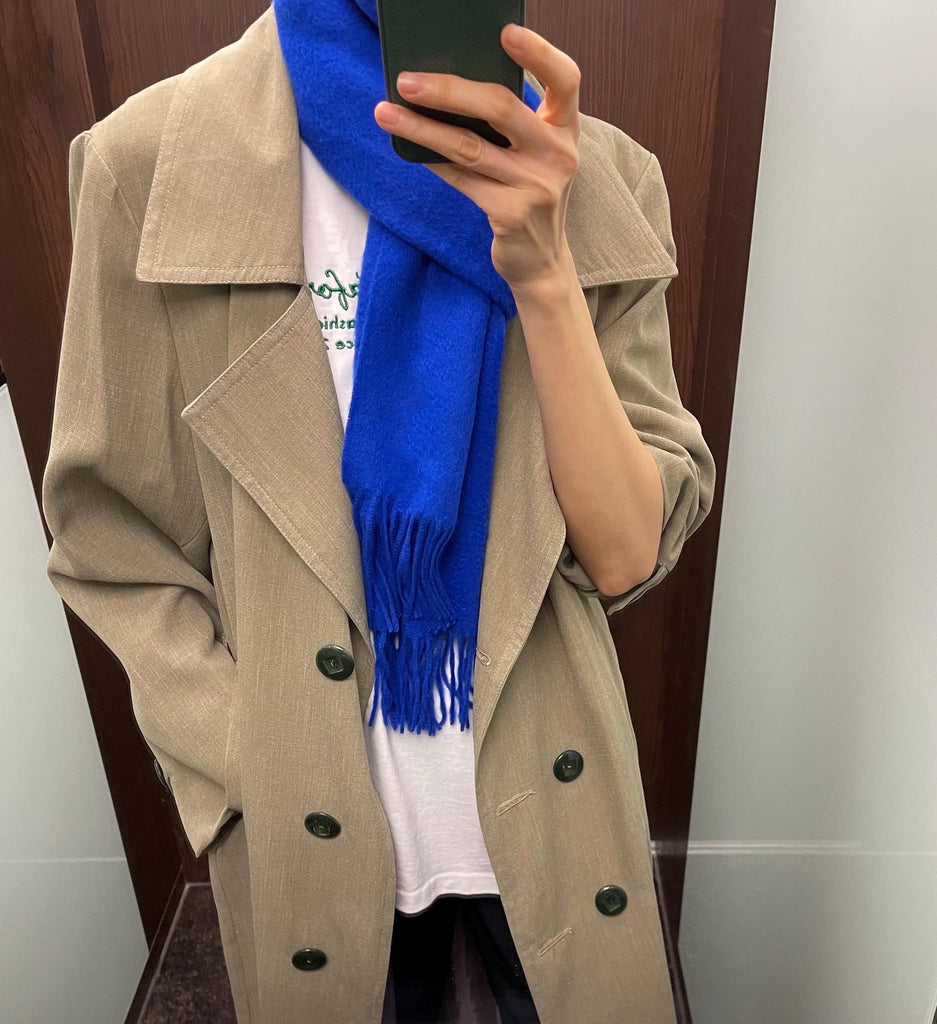 Lambswool scarf- Klein Blue