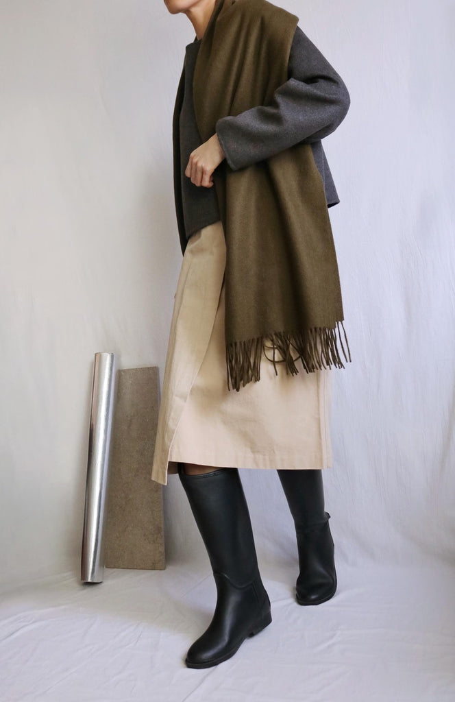 Lambswool scarf- olive