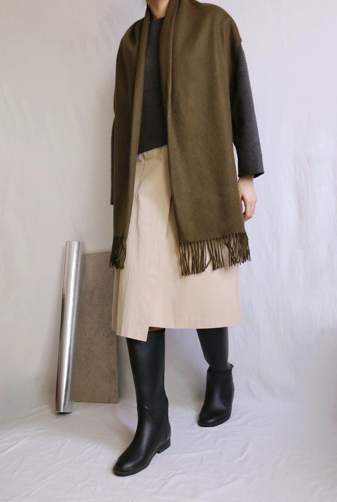 Lambswool scarf- olive