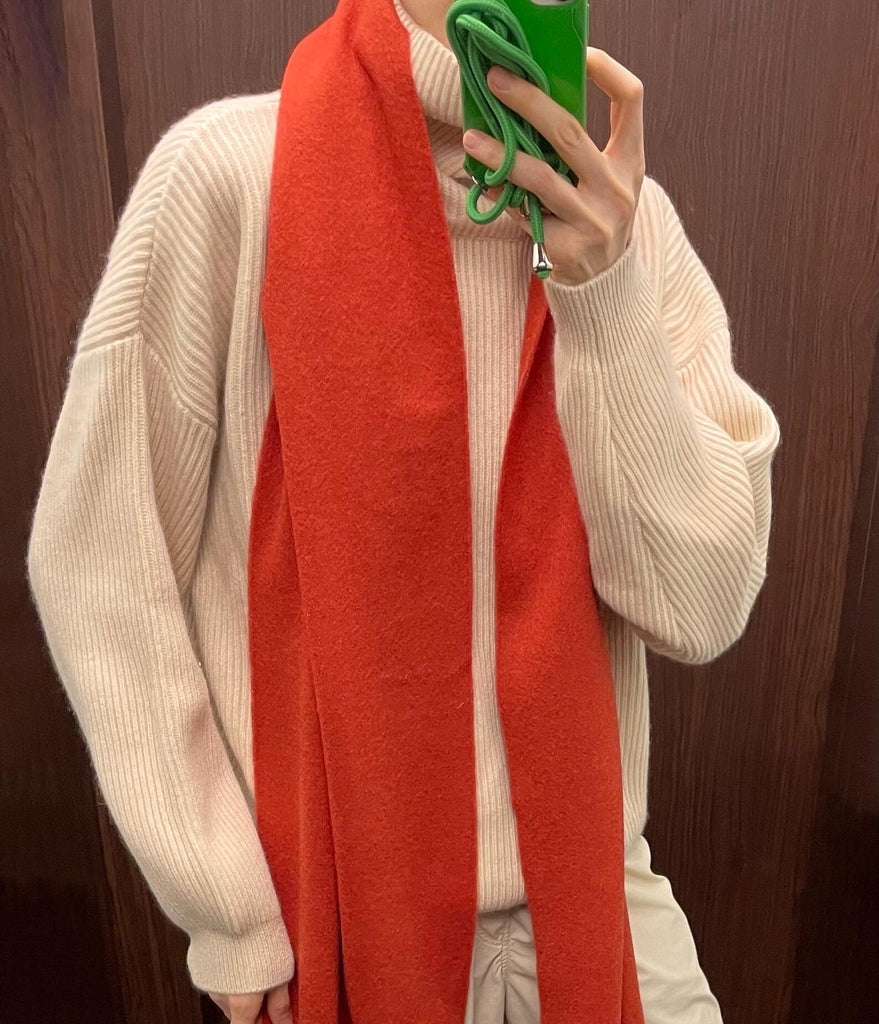Lambswool scarf- scarlet red
