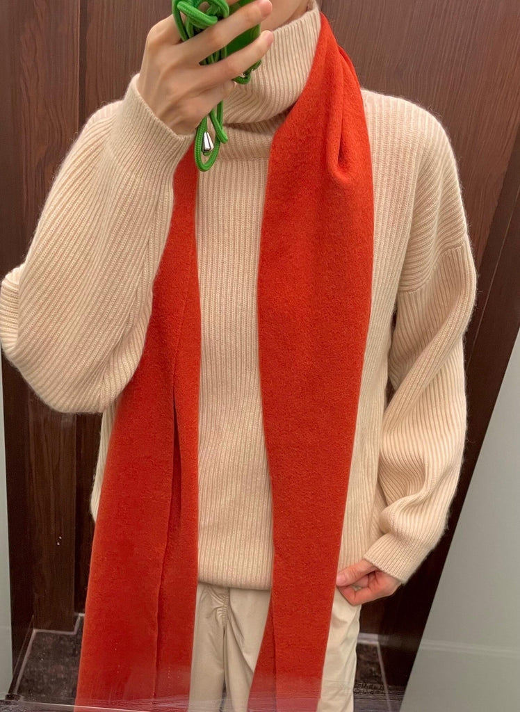 Lambswool scarf- scarlet red
