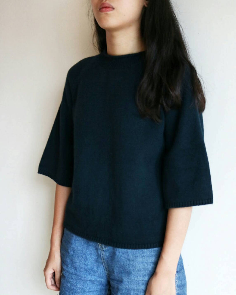 Lagom Sweater-Navy