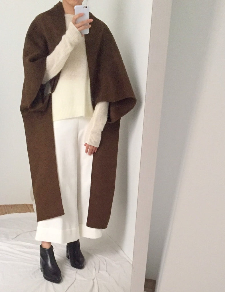 Privé poncho (with crop sleeves)