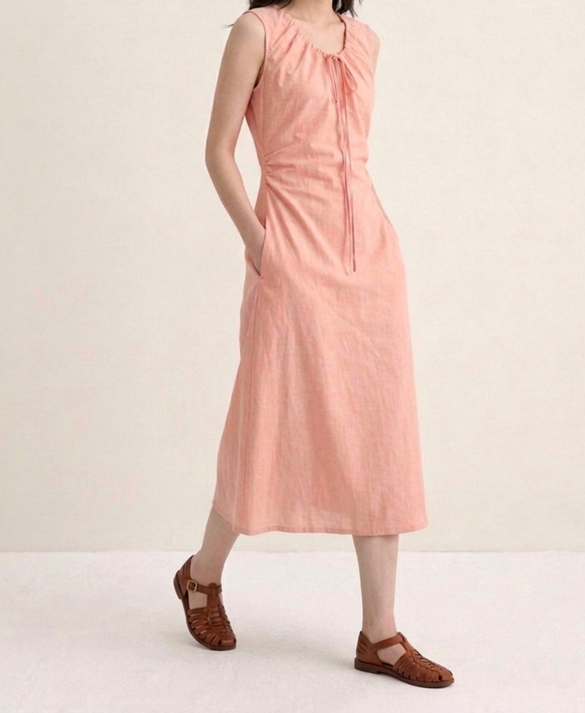 Ruched v-neck ribbon sleeveless dress in apricot