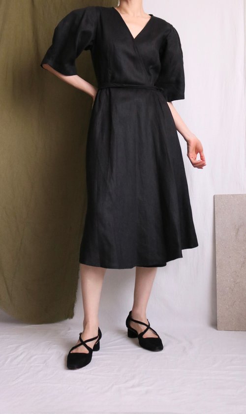 Curved sleeve black linen wrap dress