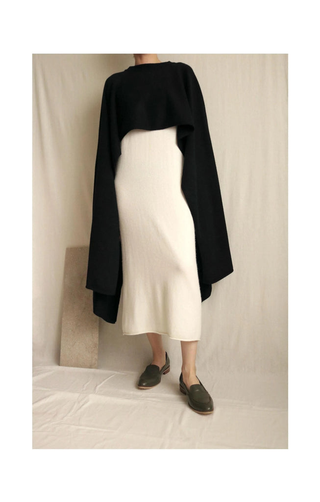 Kes multi-way poncho - black