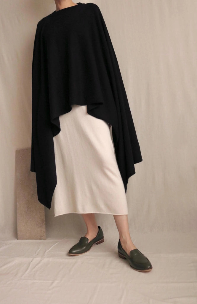 Kes multi-way poncho - black