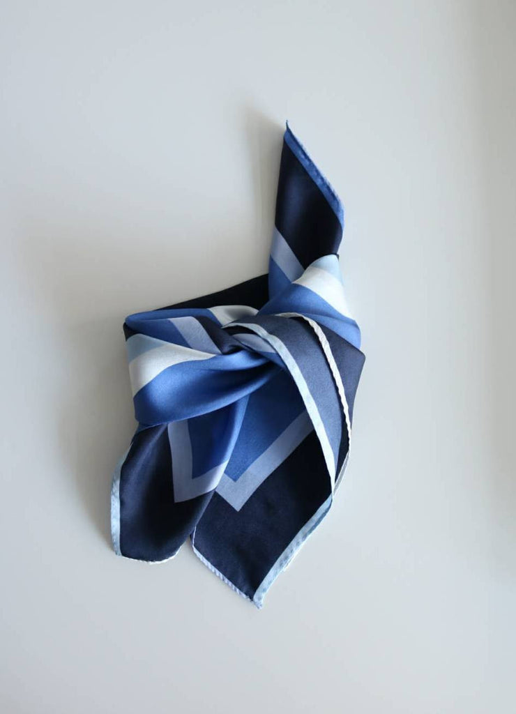 Toggle Scarf