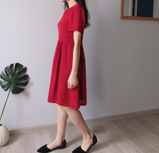 scarlet dress-sold out