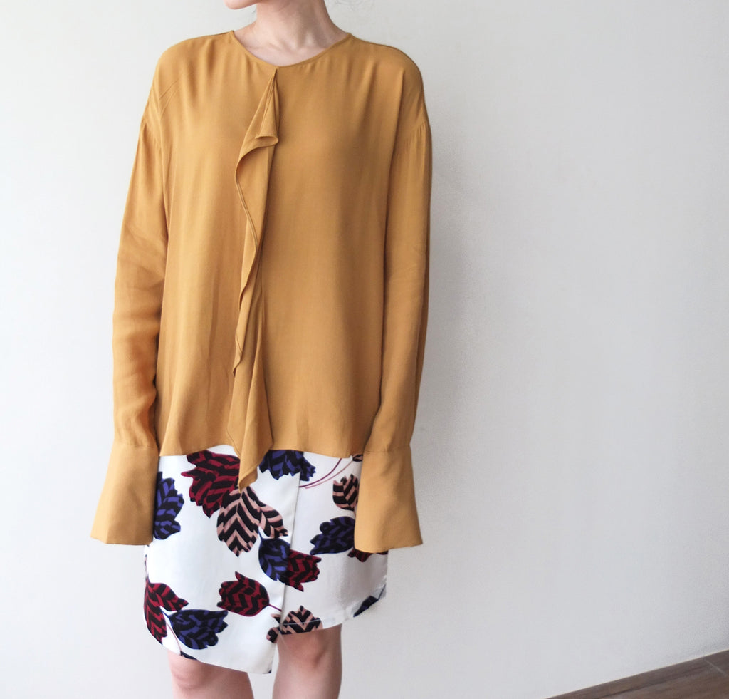 Merveilles blouse -made in Korea, low-stock