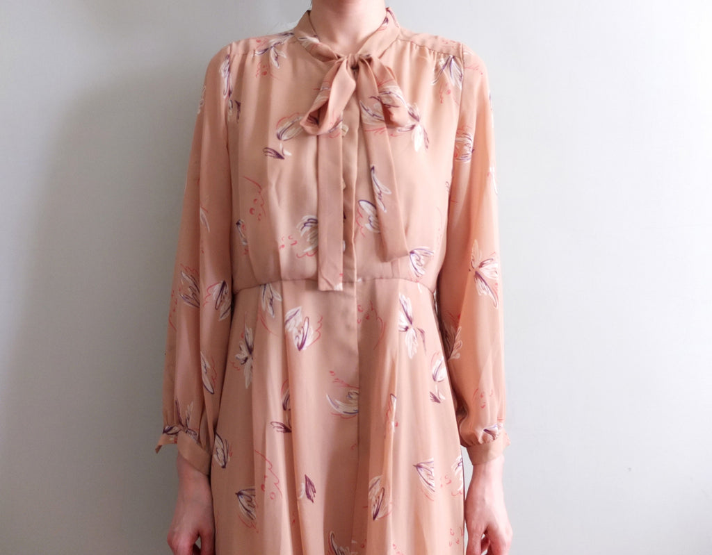 PLUME DRESS  {Sold out}