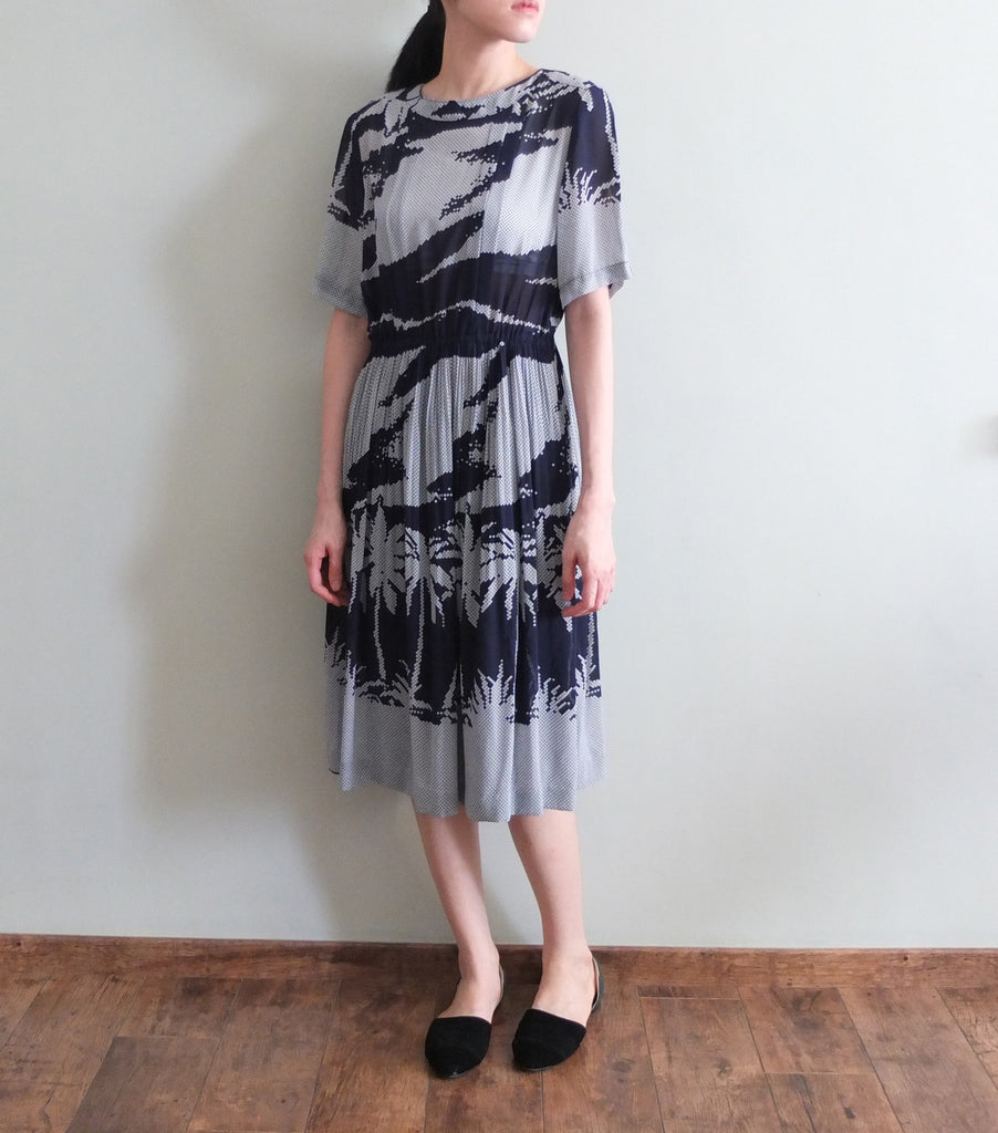 EFFECT DRESS {VINTAGE/sold out}