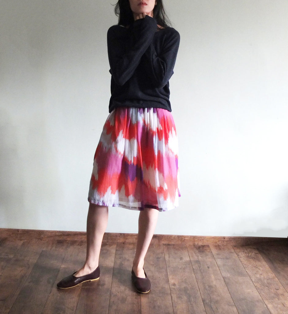 Moji skirt{sold out}