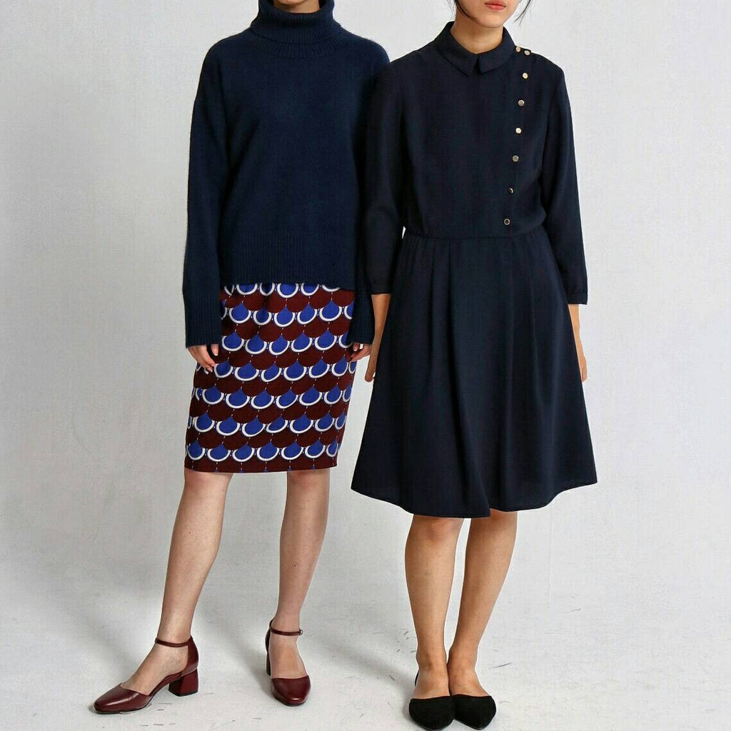 scallop skirt (on the left)-sold out