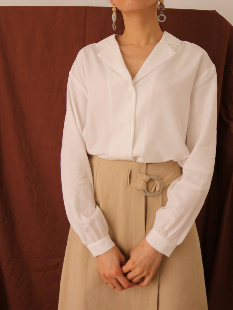 freja blouse-sold out