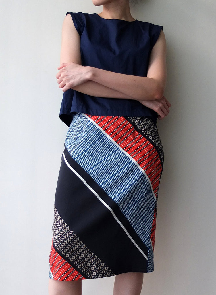 dover skirt-sold out