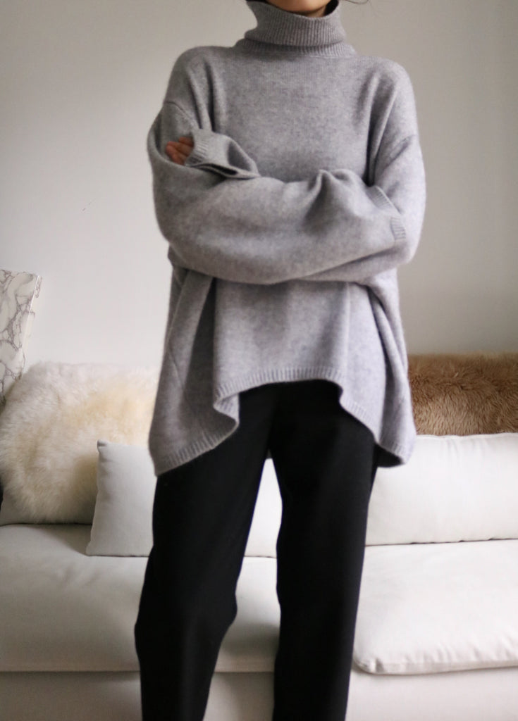 Liv Sweater-light grey