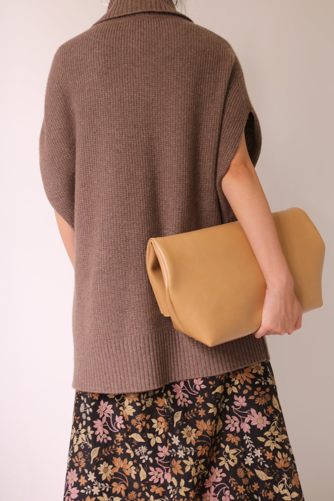 Jo Sweater (100 % Mongolian cashmere, more colours available)