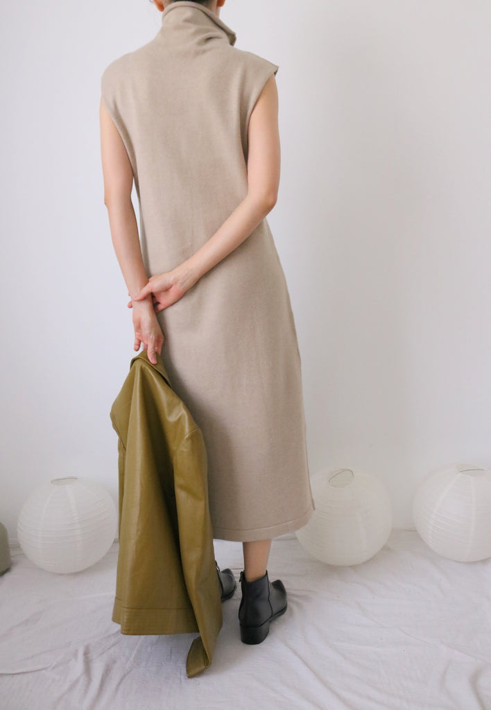 Neutral dress (more colours available)