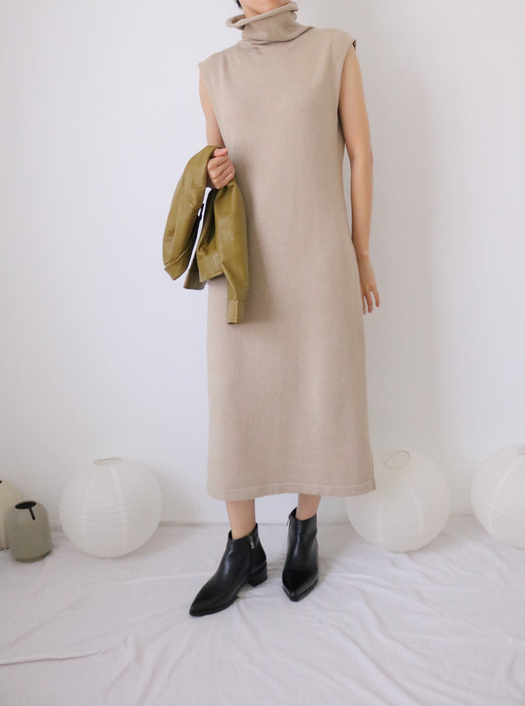 Neutral dress (more colours available)